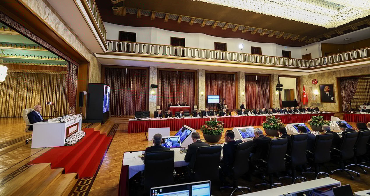 Komisyonun bu hafta dinleyeceği kurum ve hukukçular belli oldu