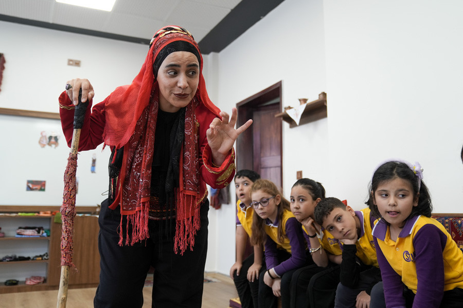 cocuklarimizi sahneye tasimak icin calistiriyoruz hgzDDhNN.jpg