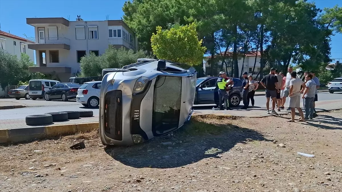 manavgatta trafik kazasi 3 yarali fiuleb8h