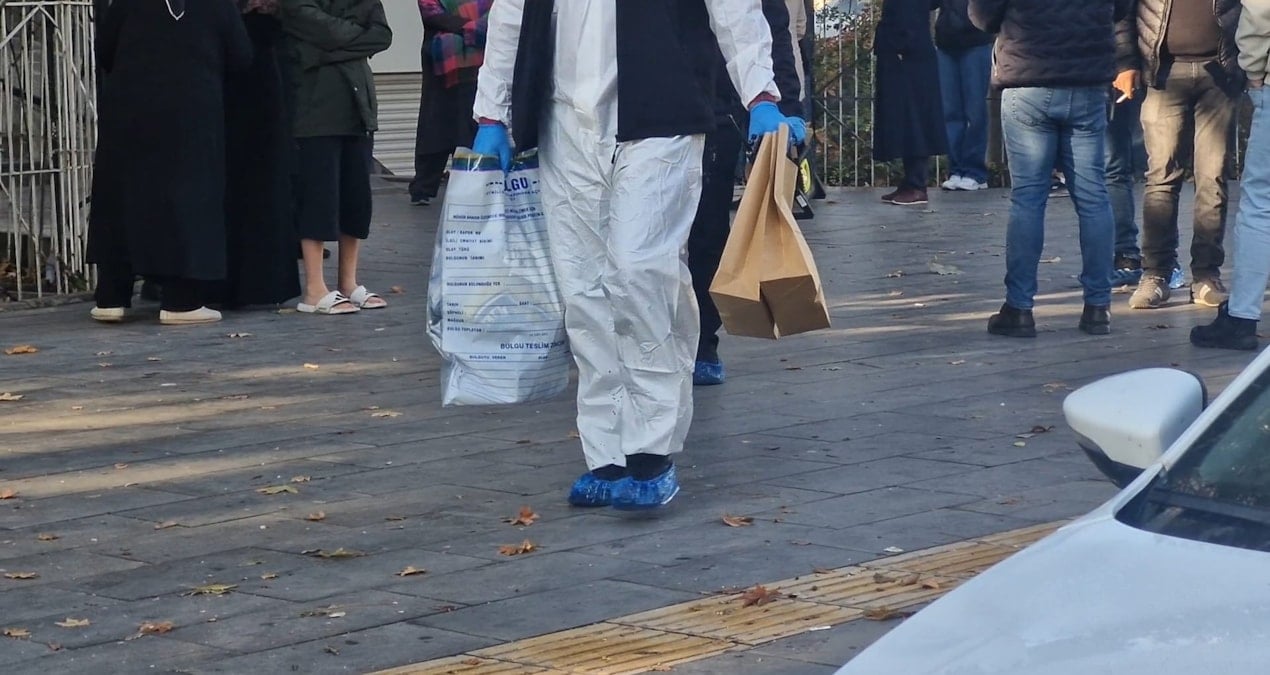 Cesetleri yataklarında bulundu! Annesi ve ağabeyini pompalı tüfekle öldürdüğü ortaya çıktı