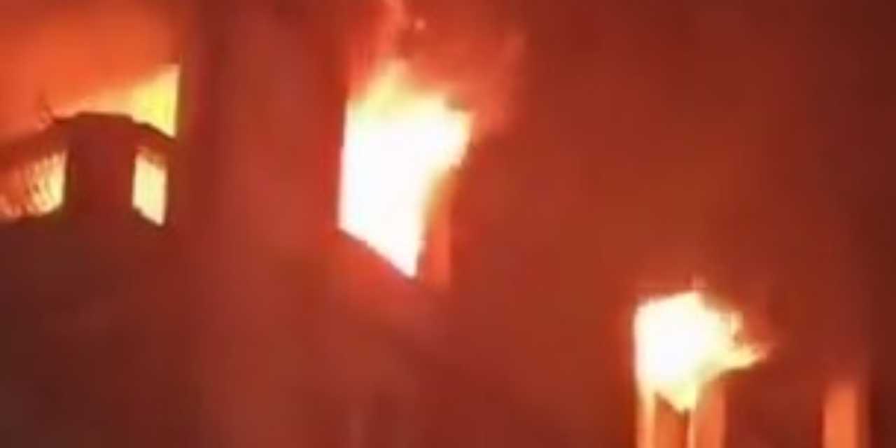 huzurevinde yangin panigi 10 kisi can verdi dkXIbeTb.jpg