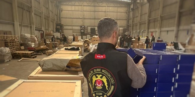 Kocaeli’de 38 bin 208 taklit araç parçası ele geçirildi