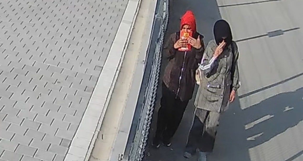 Girdikleri dairelerden 755 bin liralık altın ve saat çalan iki kadın yakalandı