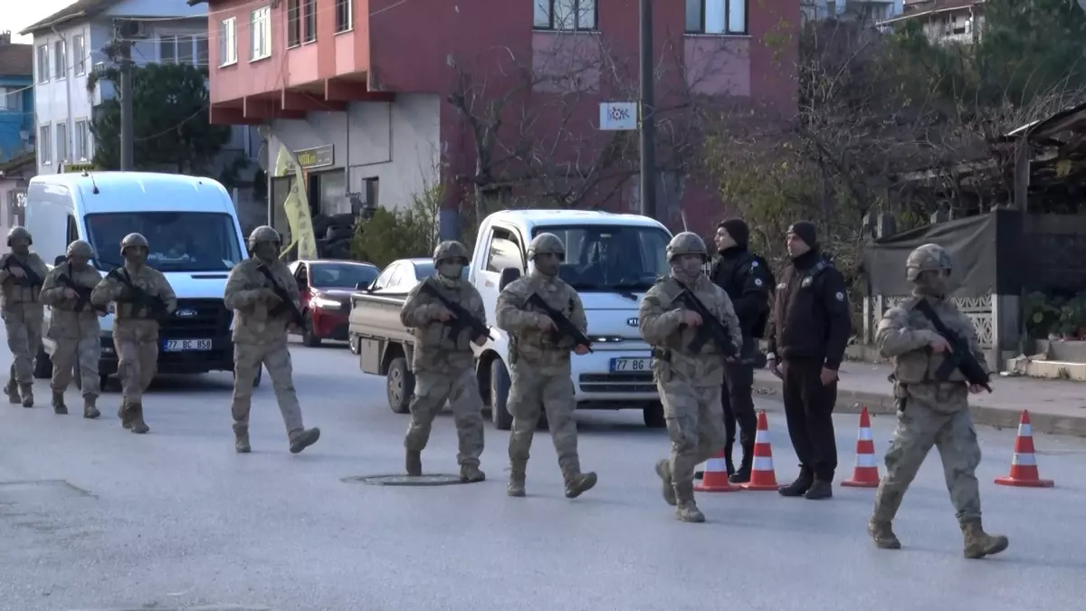 Yalova’da DEAŞ operasyonunda polise ateş açıldı: 3 şehit, 9 yaralı