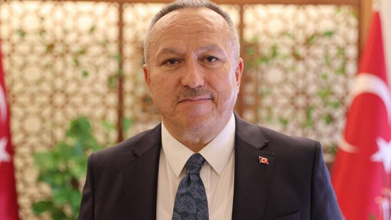 ali-fidan-kimdir-kac-yasinda-nereli-emniyet-genel-muduru-ali-fidanin-onceki-gorevleri-neler-eLVatuOD