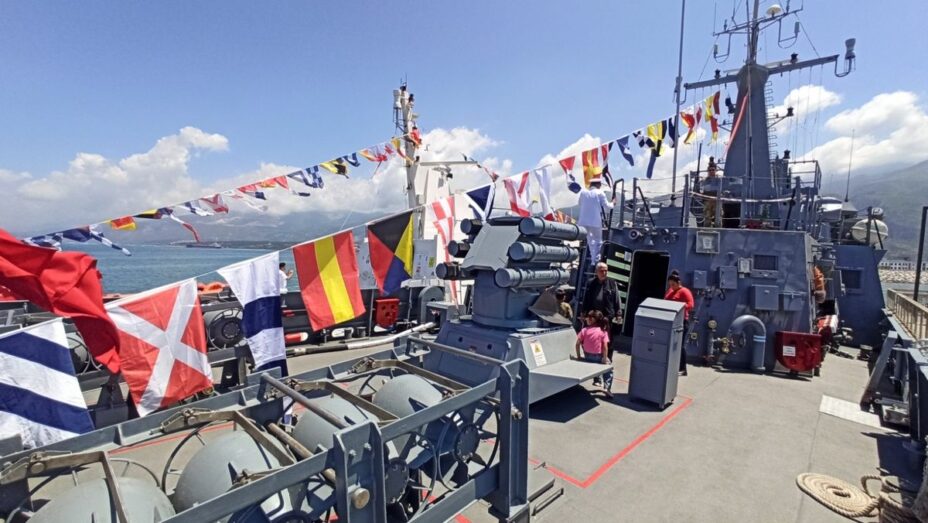 İskenderun’da TCG Karpaz ve TCSG-304 Gemileri Halkın Ziyaretine Sunuldu