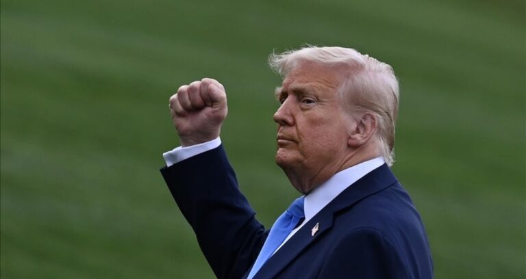 trumptan-iran-ablukasina-sok-benzetme-tipki-korsanlar-gibiyiz-QF9C7IHv